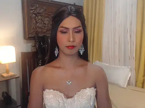 Nathalieheartt online show from 10-26-25, 02:01