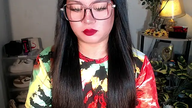 YourSweet-mich online show from 11-28-25, 02:39