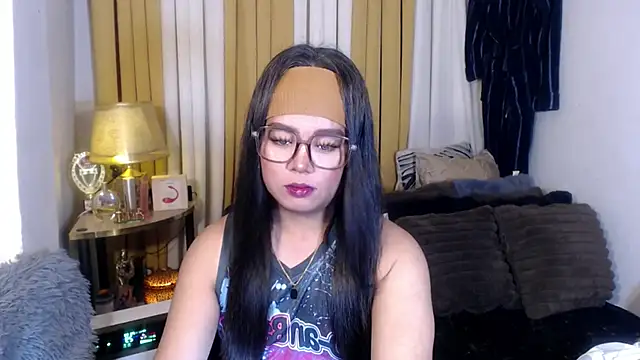 YourSweet-mich online show from 05-18-26, 02:55