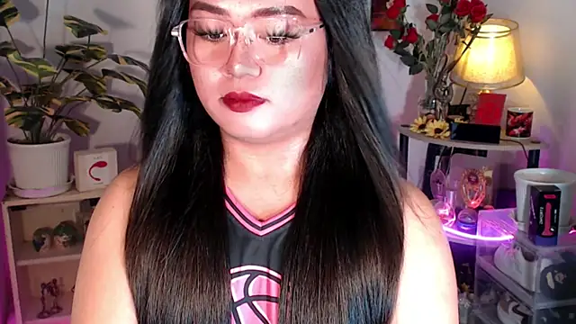 YourSweet-mich online show from 11-10-25, 06:13