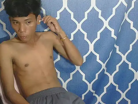 isanxxx online show from 04-26-26, 04:48