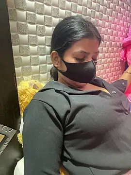 Hot Jaanvi  online show from 03-18-26, 06:05