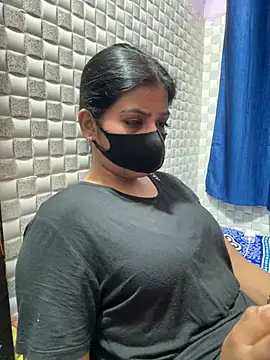 Hot Jaanvi  online show from 03-27-26, 10:49