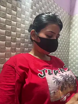 Snapshot of Hot_Jaanvi_ chatting on 06-11-26, 04:20 Hot Jaanvi online show from 06-11-26, 04:20