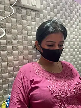 Snapshot of Hot_Jaanvi_ chatting on 06-23-26, 07:06 Hot Jaanvi online show from 06-23-26, 07:06