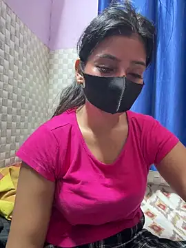 Hot Jaanvi  online show from 05-18-26, 02:01