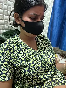 Hot Jaanvi  online show from 04-11-26, 07:45