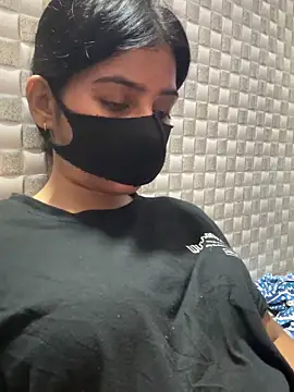 Snapshot of Hot_Jaanvi_ chatting on 06-07-26, 04:23 Hot Jaanvi online show from 06-07-26, 04:23