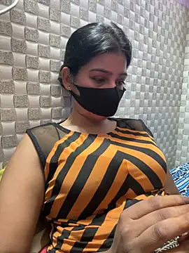 Snapshot of Hot_Jaanvi_ chatting on 06-05-26, 04:28 Hot Jaanvi online show from 06-05-26, 04:28