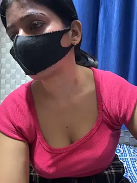 Snapshot of Hot_Jaanvi_ chatting on 06-02-26, 06:24 Hot Jaanvi online show from 06-02-26, 06:24