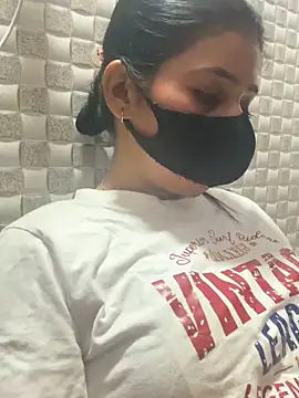 Hot Jaanvi  online show from 04-23-26, 05:25