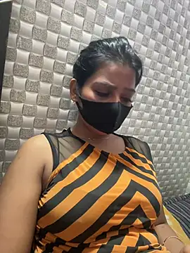Snapshot of Hot_Jaanvi_ chatting on 06-24-26, 04:38 Hot Jaanvi online show from 06-24-26, 04:38