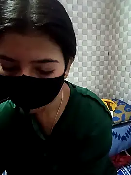 Hot Jaanvi  online show from 11-04-25, 03:54