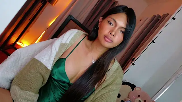 Snapshot of amour_prinsesa chatting on 10-09-25, 10:49 amour prinsesa online show from 10-09-25, 10:49