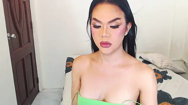 SeductiveCelina online show from 11-10-25, 04:56