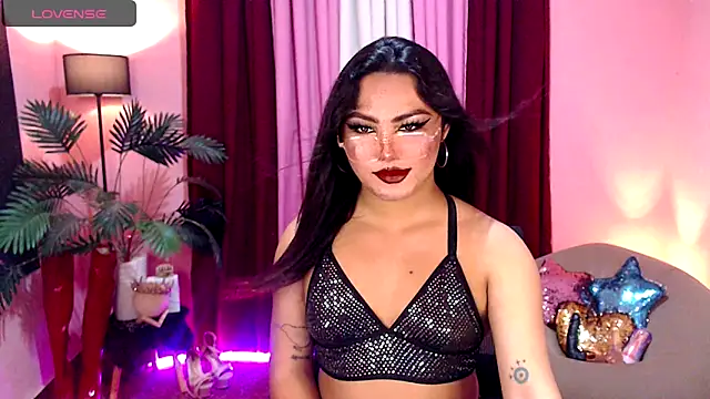 Unique Maya online show from 10-17-25, 07:44