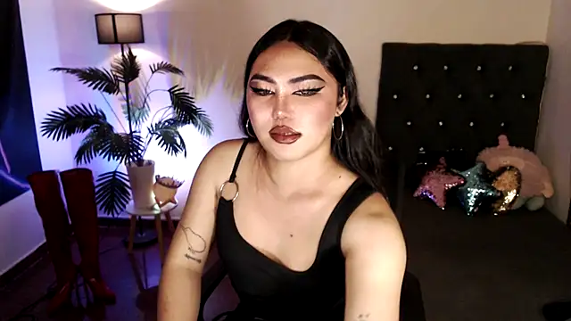 Snapshot of Unique_Maya chatting on 02-22-26, 02:41 Unique Maya online show from 02-22-26, 02:41