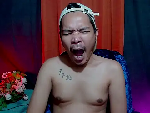 MANIACasianX online show from 12-16-25, 08:13