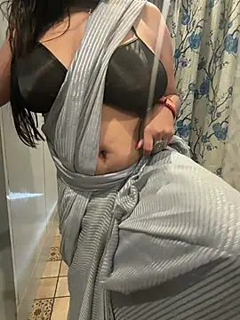 prisha944 online show from 02-08-26, 05:16