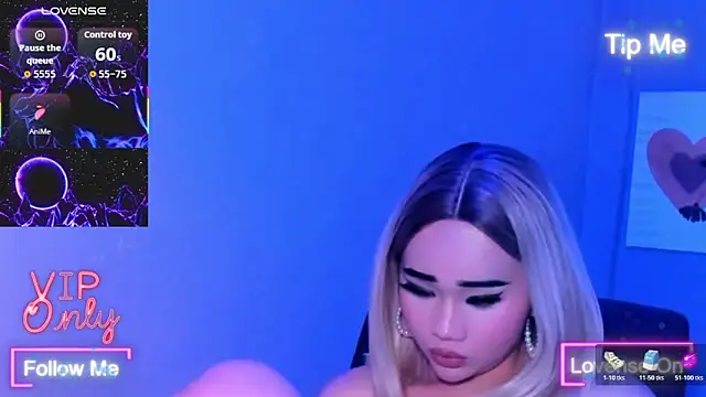 TriciaCumLoader online show from 01-11-26, 08:27