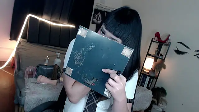 Veniceseduction online show from 01-12-26, 07:09