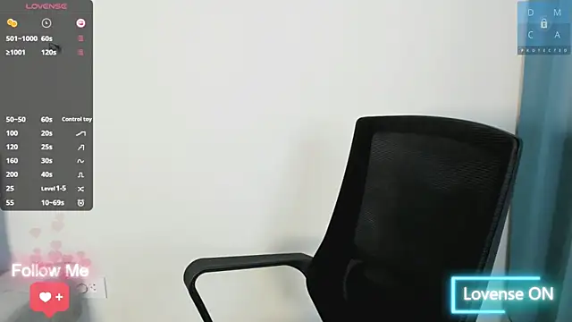 Snapshot of MinaDiamondd chatting on 02-10-26, 04:22 MinaDiamondd online show from 02-10-26, 04:22