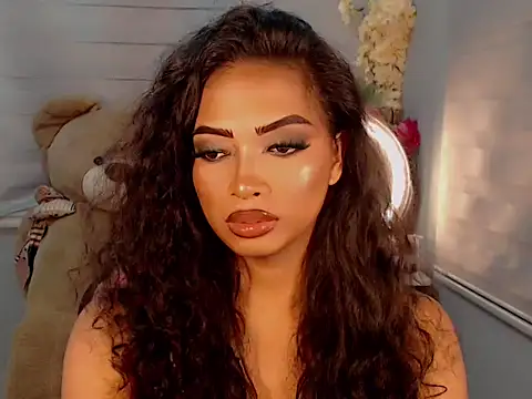 KathRouge online show from 10-09-25, 11:55
