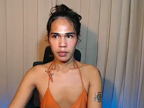 Ebony laxine online show from 06-26-26, 10:21