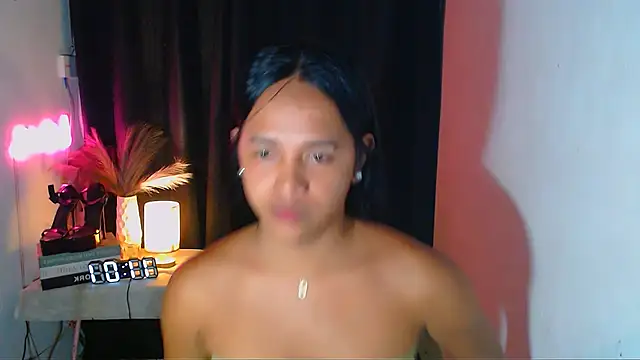 Lorainnelustts online show from 12-05-25, 04:16