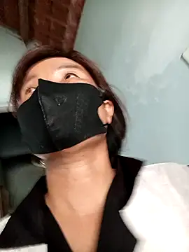 Snapshot of Harmony92 chatting on 09-21-25, 03:55 Harmony92 online show from 09-21-25, 03:55