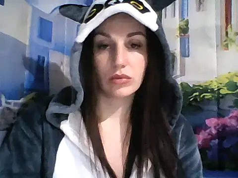 Snapshot of Qinini chatting on 02-28-26, 11:26 Qinini online show from 02-28-26, 11:26