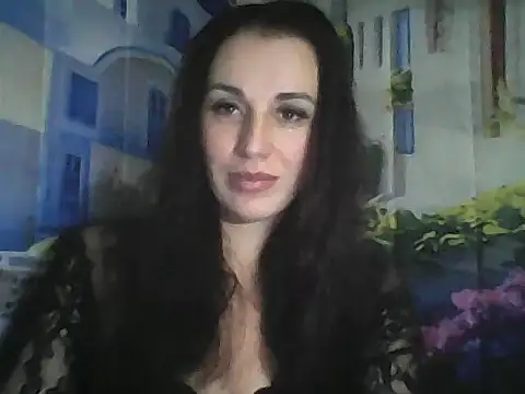 Snapshot of Qinini chatting on 11-22-25, 09:35 Qinini online show from 11-22-25, 09:35