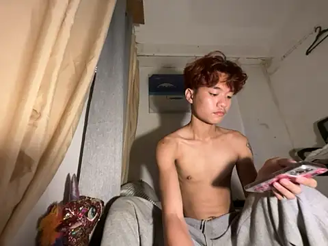 ur little secret online show from 11-15-25, 05:44