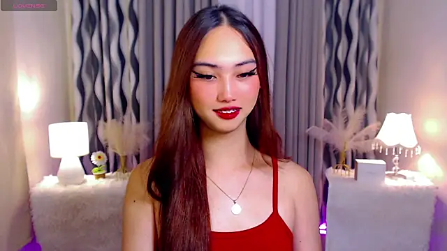 Kiah Wyatt online show from 10-29-25, 04:33