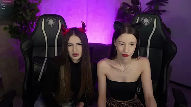 Selena Glow online show from 02-23-26, 07:36