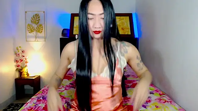 LovelyQueen69 online show from 04-12-26, 12:03