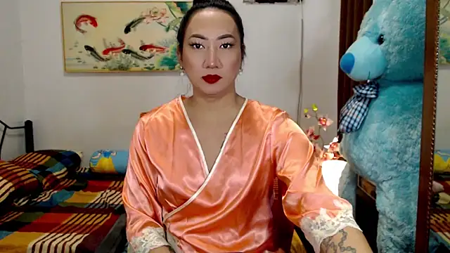 Snapshot of LovelyQueen69 chatting on 09-14-25, 10:43 LovelyQueen69 online show from 09-14-25, 10:43