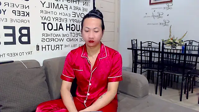 LovelyQueen69 online show from 02-25-26, 06:46