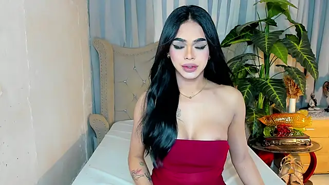 MochaliciousTransOnTop online show from 01-17-26, 12:37