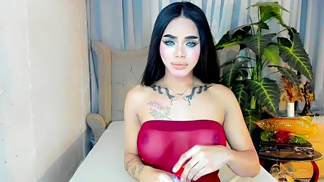 MochaliciousTransOnTop online show from 02-05-26, 08:21