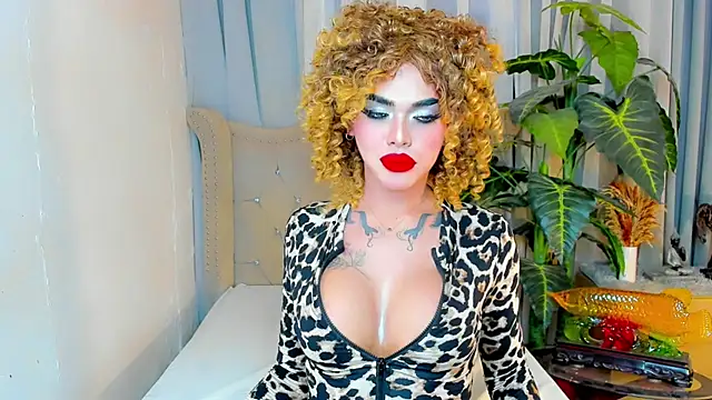 MochaliciousTransOnTop online show from 02-24-26, 03:40