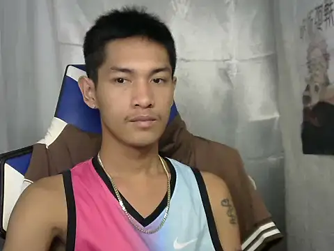 riks tyler online show from 09-28-25, 01:29