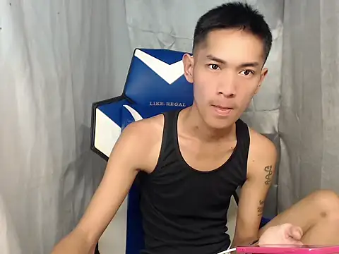 riks tyler online show from 04-08-26, 07:37