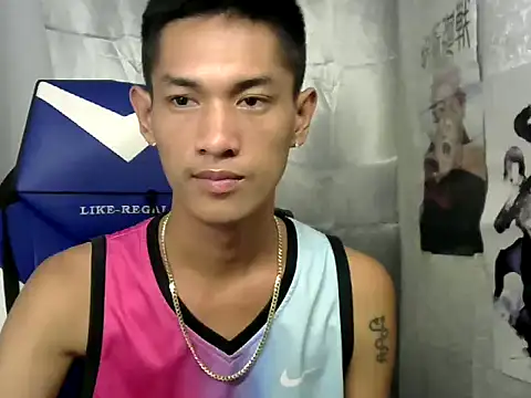 riks tyler online show from 09-15-25, 01:44