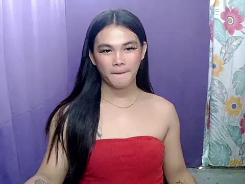 urgirljane online show from 04-15-26, 05:13
