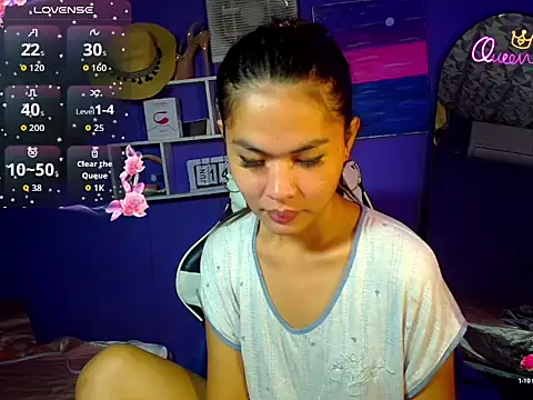 Snapshot of urgirljane chatting on 06-14-26, 10:33 urgirljane online show from 06-14-26, 10:33