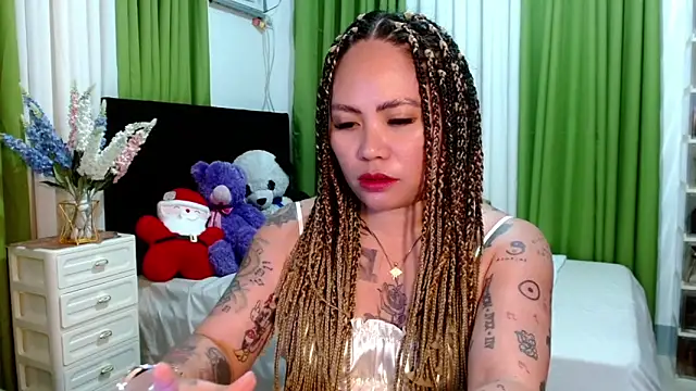 EstellaStarXxx online show from 10-31-25, 02:02