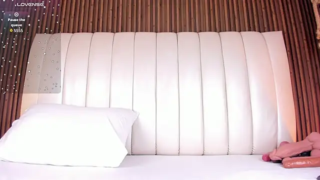 SandraMilerr online show from 06-19-26, 04:07
