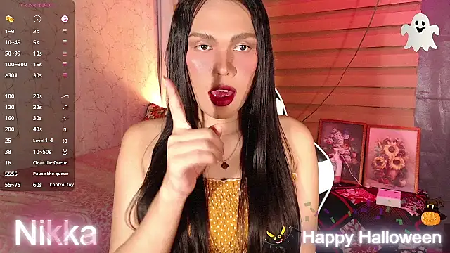 TssluttyNikka online show from 11-01-25, 02:44