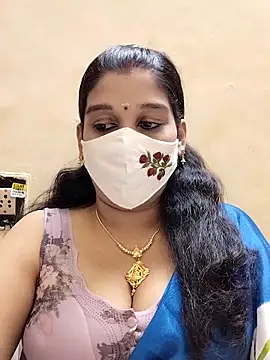 Snapshot of amelia-rani chatting on 10-07-25, 12:39 amelia-rani online show from 10-07-25, 12:39